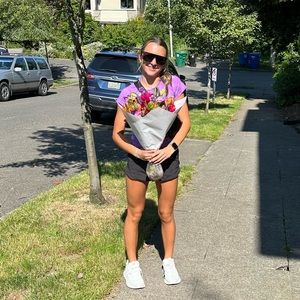 Meet your Posher, Reese